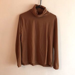 Tradlands Turtleneck Sienna M